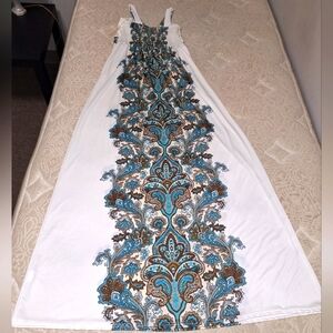 A Shoreline boho sleeveless maxi dress in a size medium.